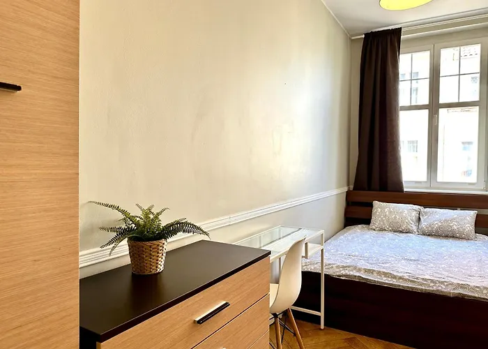 Duze Mieszkanie Minutka Do Monciaka *